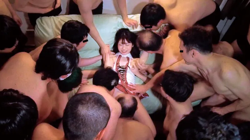 まんこパカパカ開く性処理仕様の天然ヤリマン美少女いちかちゃん 普通のエッチじゃ物足りない！とほざくから子宮ガンガン突きまくって中出し逆流輪姦