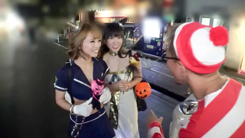 ハロウィンギャルナンパ in渋谷 3 街中のコスプレ美女がエロ過ぎる！！飲んで酔わせて即マンGET！4名