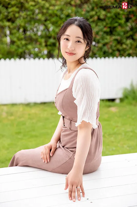 子どもたちの自慢になるような笑顔を絶やさないママでいたい 藤原真帆 30歳 AV DEBUT