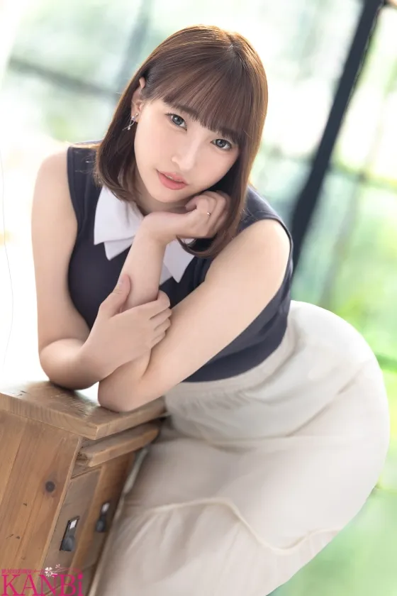 むっちむち肉感人妻 色白美乳Eカップ うたのおねえさん 鈴乃ニナ 25歳 ※旦那公認 AVデビュー