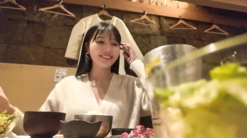 マジ軟派、初撮。 2168 Gカップ美乳を隠し持つ清楚系アパレル女子を渋谷カフェでダメ元ナンパ！まさかの仕事終わり即デート→そのままホテル？恥じらいながらもご奉仕フェラとパイズリ、挿入したら中は激狭名器！ヌチャ音響く狭まんこでイキ乱れる姿に 掘り出しモノ 確定！！