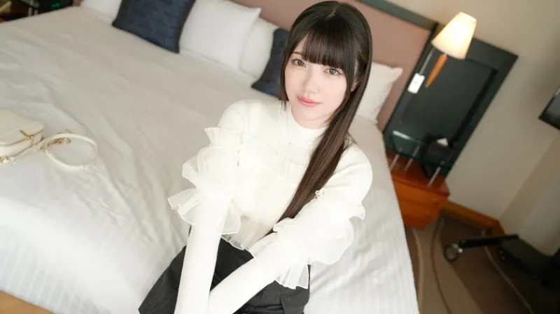 某ミスコン出場歴ありの清楚系女子大生が興味本位でAVデビュー！学業もバイトも真面目な彼氏持ちの20歳が、実は週2セックス&毎日オナニーの性欲女子！？Fカップ敏感おっぱいは触れられるたびにピクピク反応、ぬちょ濡れパイパンまんこを突かれて「いっちゃう…いっちゃう…！」と連呼しながら快感に溺れる！ 華やかな経歴 の裏に隠された本性が暴かれる、ギャップ沼AV初出演！ 【初撮り】ネットでAV応募→AV体験撮影 2360