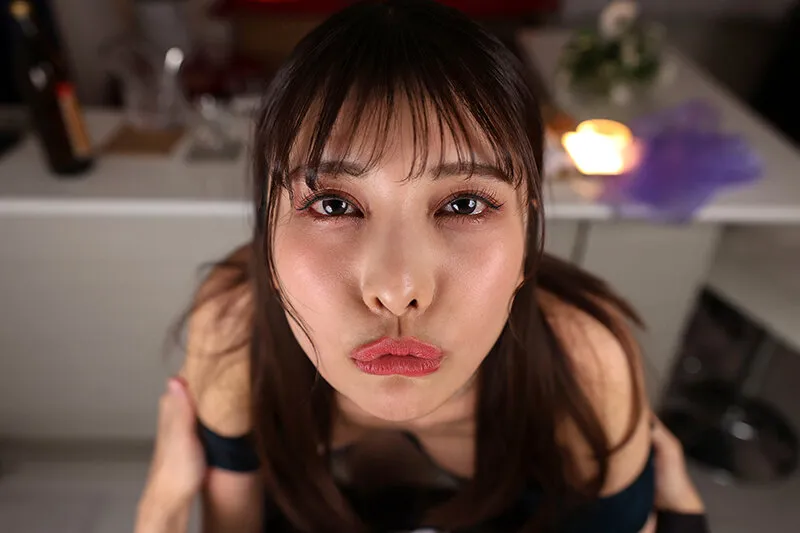 【VR】ここは場末の闇スナック 気さくで巨乳なママは、気に入った男をゲーム感覚で手玉に取る淫乱な女でした。