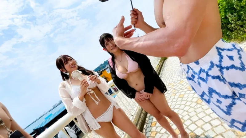 【清楚崩壊！！】足腰ガクガク！！ピストンする度に「オッ！オッ！」と動物の様な声を出しながら鬼イキ絶頂するH爆乳ツインテ水着美女