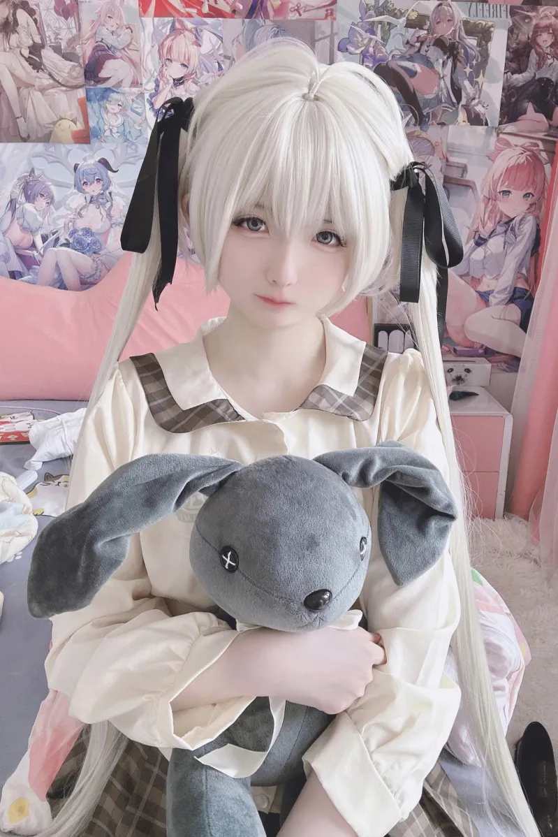 みさ呆呆　ブルアカノゾミ+春日野穹 制服ver.