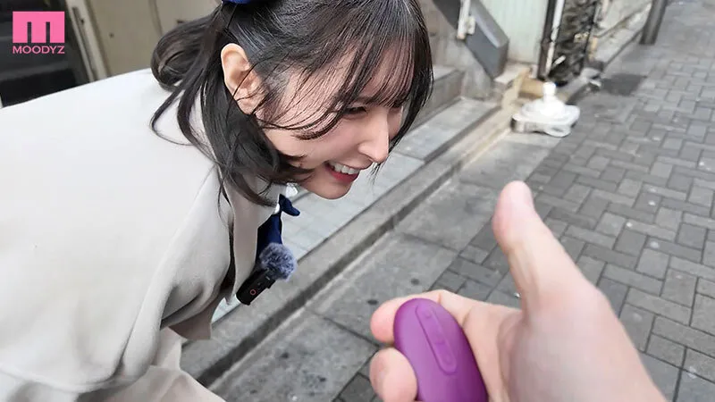 羞恥衣装でドッキドキ街ブラ即ズボ中出し散歩 仲村みう