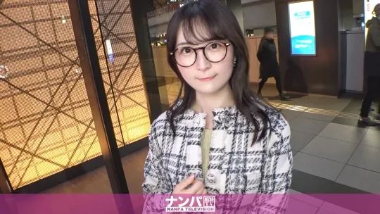 マジ軟派、初撮。 2191 イチゴをエサにメガネが似合う色白の真面目系素人をナンパ!見た目に反して不倫経験あり!パンツの下はアナルまでビッチリの剛毛!真面目だから要求されるとアナルまでルまで舐めちゃう従順っぷり!最後は俺の練乳をお顔にお見舞いしてやったw マジ軟派、初撮。 2191 イチゴをエサにメガネが似合う色白の真面目系素人をナンパ!見た目に反して不倫経験あり!パンツの下はアナルまでビッチリの剛毛!真面目だから要求されるとアナルまでルまで舐めちゃう従順っぷり!最後は俺の練乳をお顔にお見舞いしてやったw