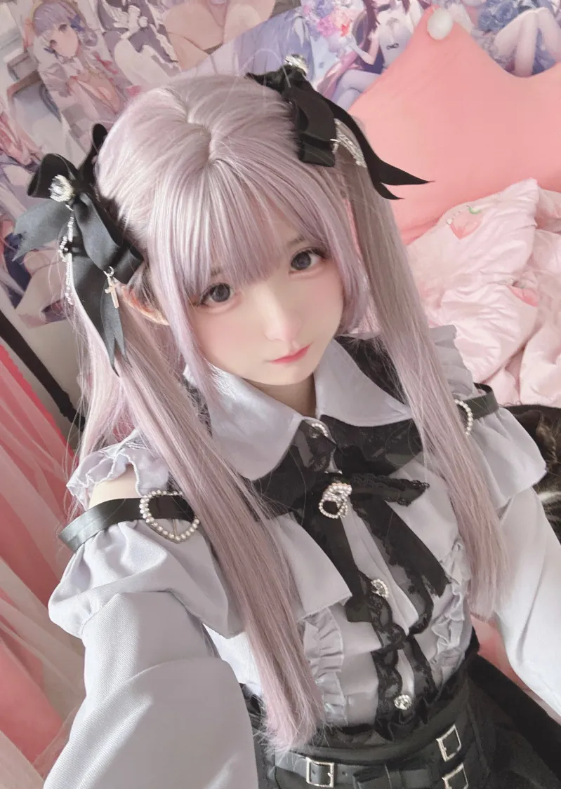 みさ呆呆　カルテジア +　私服