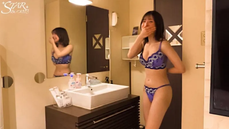 AVデビュー前の秘蔵映像公開！Iカップシャカリキアルバイター女子大学生(20) 小笠原菜乃