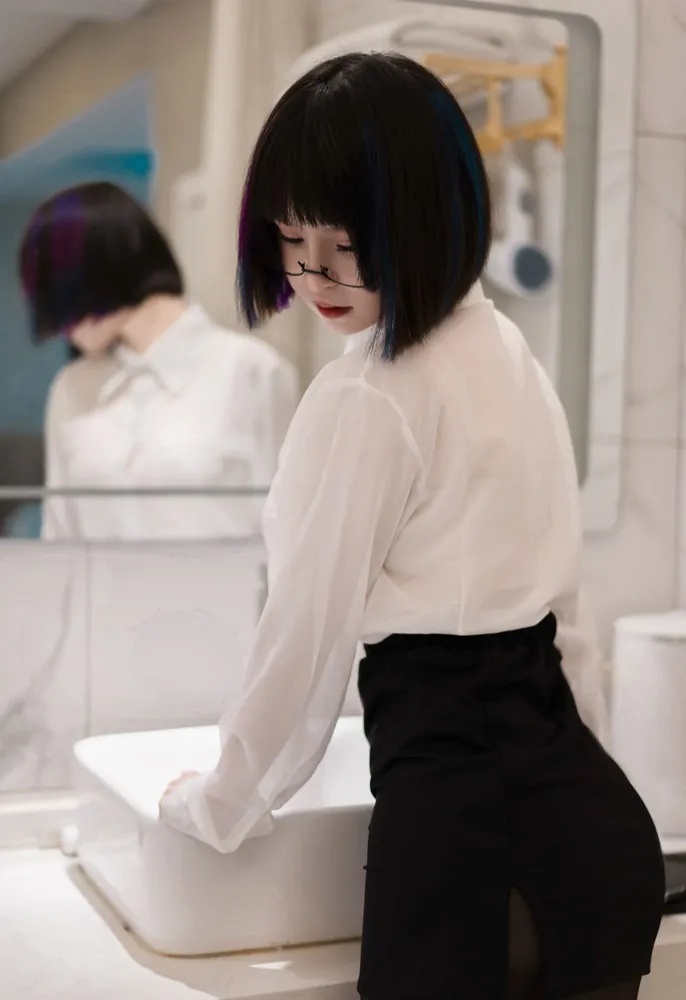 ★4K★Coser YUNZAI Vol.32 OL制服　8P