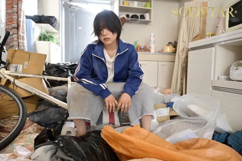 引きこもり社不女、能力:時間停止 柴崎はる