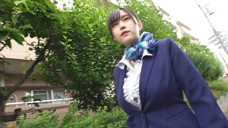 黒パンスト美脚CA限定！固定型リモコンローターONのまま黒パンスト足コキでイカせ対決 自分より先にイカせられたら高額賞金ゲット！失敗したら絶倫巨根と生ハメ中出しの罰ゲームアクシデントが待っている！ 雨宮ひびき