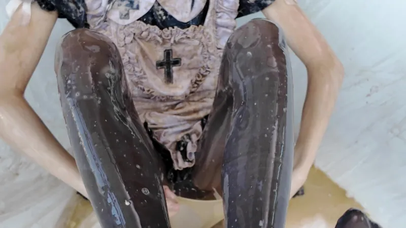 正統派メイドの濡れ遊び