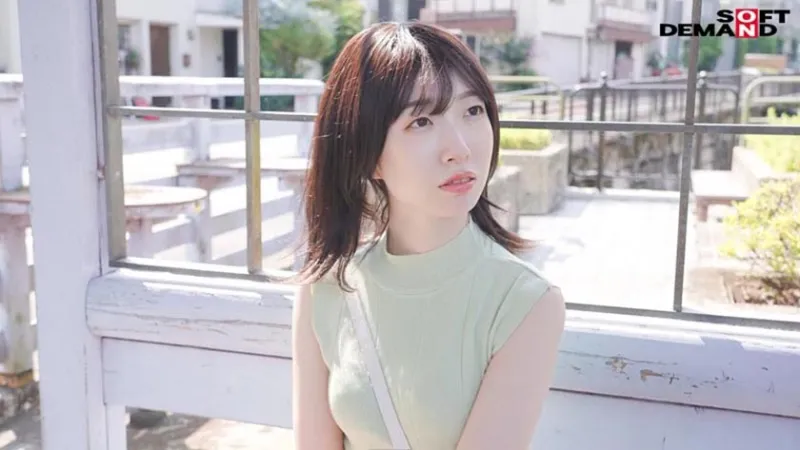 旦那の子どもはほしいけど 女としても求められたい 私はダメな奥さんですか？ 東京都国分寺市在住 こぼれ落ちそうなFカップ美乳を持て余す妊活妻 朝日奈 肖 30歳 AV DEBUT【＠ayakayaka4】でSNS活動中