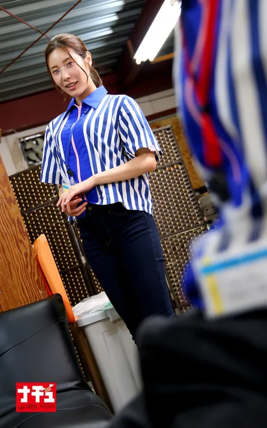 バ先のパート人妻に童貞と偽りフェラを頼んだら…仕方なく俺の巨根をしゃぶったくせに久々すぎて濡れまくる使っていないお宝マンコを日替わりで3人挿しまくる