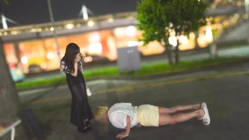 筋肉大好きゆるふわ系人妻【さき 32歳】 言われるがままに優しく包み込むフェラと肉感たまらない適度に熟れた身体の豪快爆撃セックス！！ マジ軟派、初撮。 2237