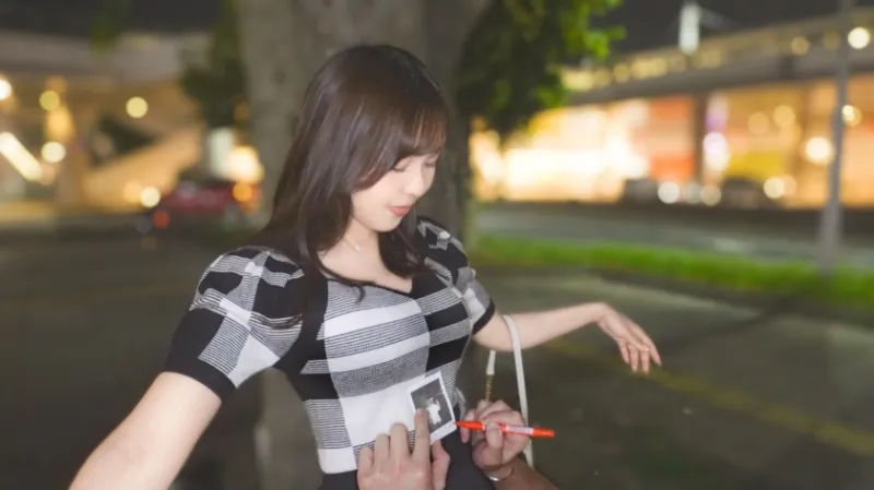 筋肉大好きゆるふわ系人妻【さき 32歳】 言われるがままに優しく包み込むフェラと肉感たまらない適度に熟れた身体の豪快爆撃セックス！！ マジ軟派、初撮。 2237