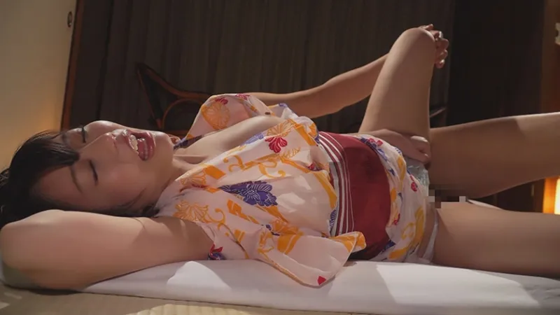 エッチなことに弱すぎる無邪気な人妻と限界までセックス！「おチンチンいただきま～す」マジ喘ぎがシコい癒し系美女2人 冨安れおな 滝ゆいな