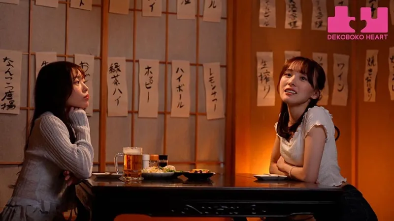 お互いに彼氏持ちだけど女の子相手なら浮気にならないよね？友達同士だったけどキスで一気に距離が縮まって一夜限りのレズビアンになる瞬間 瀬戸ひなこ 白石もも