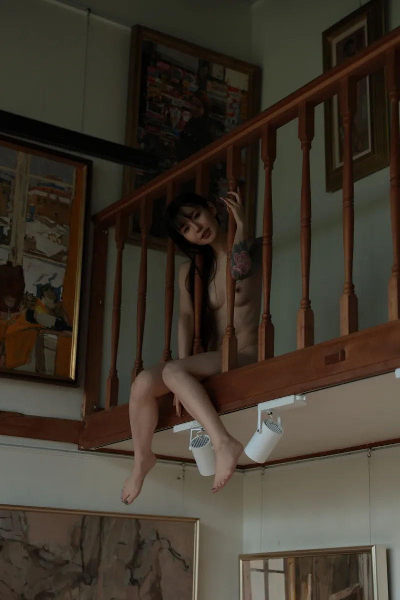 In the Silent Atelier