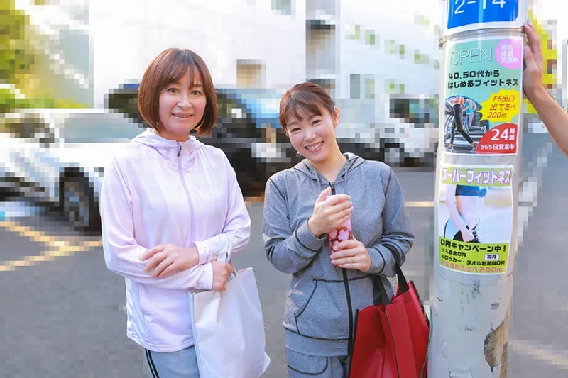 ふくよかな五十路おばちゃんナンパ～ほどよく垂れた乳房にむしゃぶりつきながら中出ししたい！豪華版(3)