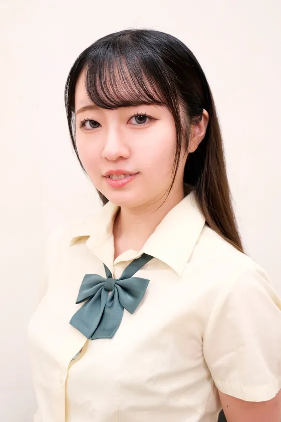 素人限定巨大ディルド挿入チャレンジ！18cmメガサイズを根元まで挿入できたら賞金100万円！でもやっぱり生チンが欲しくなっちゃって！？