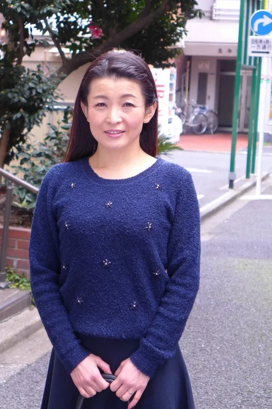 淫欲を溜め込んだ熟妻 選りすぐり12人4時間「いっぱい欲しかったのー!」