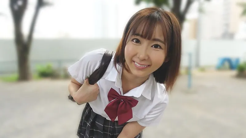 LOCK-ON＠ひな 「オジさんのイくとこ見せて」男がイく姿を見るのが好きな小悪魔美少女がチンポ狩り無限射精 由衣陽菜