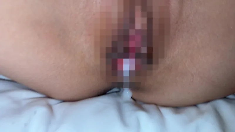 情緒不安定！？思い通りにならないとすぐに不機嫌になるメンヘラ名器セフレのれいにゃんと中出しハメ撮りしちゃいました！