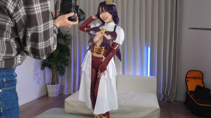 個撮特化 長乳Hカップコスドル撮影会 町田レンズのBLACK KAMEKO FILE.112 コス撮中レイヤーはケダモノ交尾期待中 フェロモン丸出し密着でチンポ誘惑 発情欲しがりマンコに種付け中出し