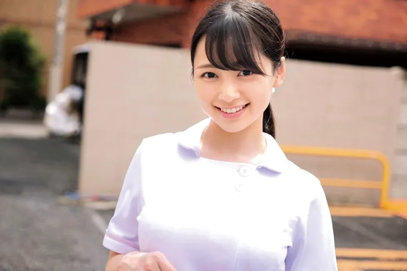 現役ナースが連続射精チャレンジに挑戦！白衣の下に隠された母性たっぷりのマシュマロおっぱいで金玉空っぽになるまで抜きまくり！たくさん喘ぎ感じる姿に赤面発情！そのまま天使のおまんこにも生挿入&連続中出しSEX！！なのさん ひとみさん