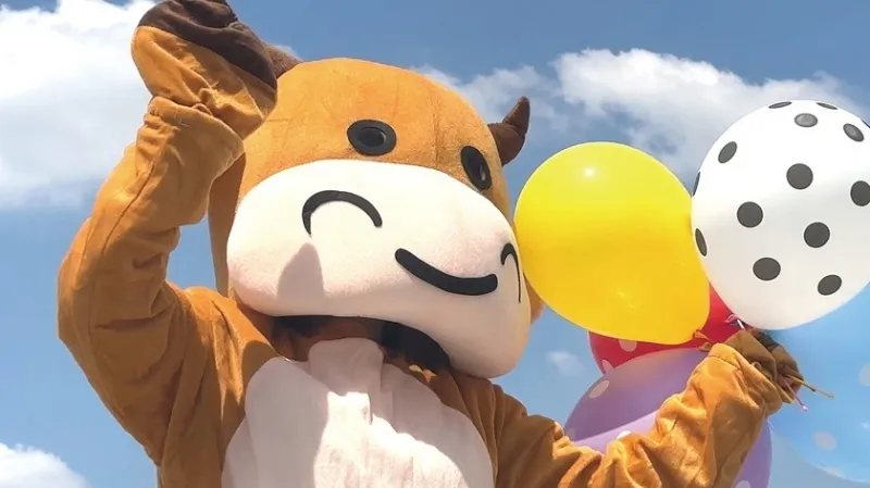 着ぐるみの中の人 遊園地のキャストさん4名