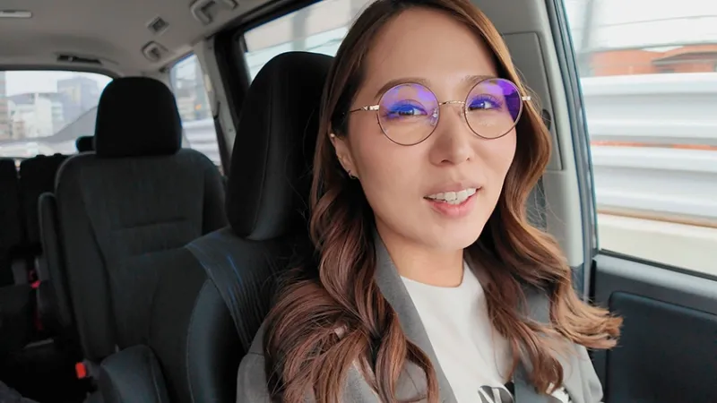 付き合って同棲していたけど別れて、ある日「荷物を受け取りたい」と3年ぶりに再会した元カノ通野未帆と久しぶりにキスをしたらもう一度だけSEXしたいと誘われ燃え上がるようなワンナイトラブをした。