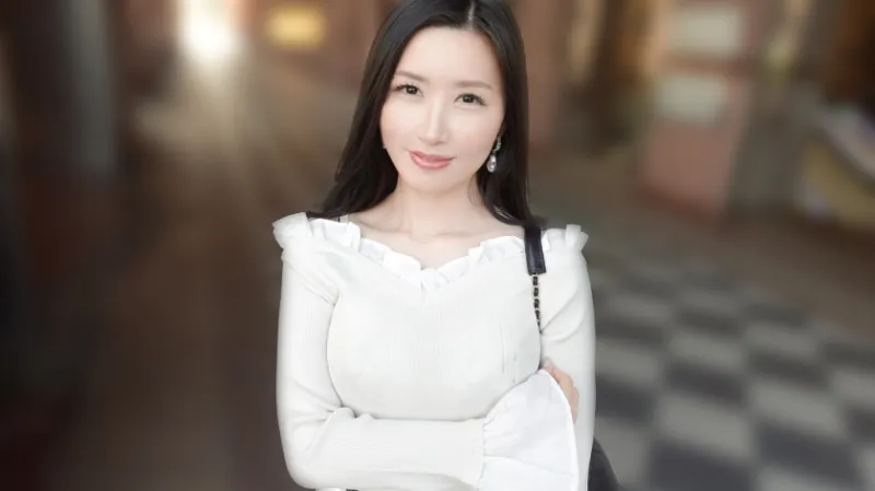 えっちなお姉さんは好きですか？ドスケベフェロモンムンムンの美人お姉さんが登場！エロ漫画体型のえちえちボディで男を快楽の虜にする！精子が空になるぐらいのセックスを見逃すな！ 【初撮り】ネットでAV応募→AV体験撮影 2515