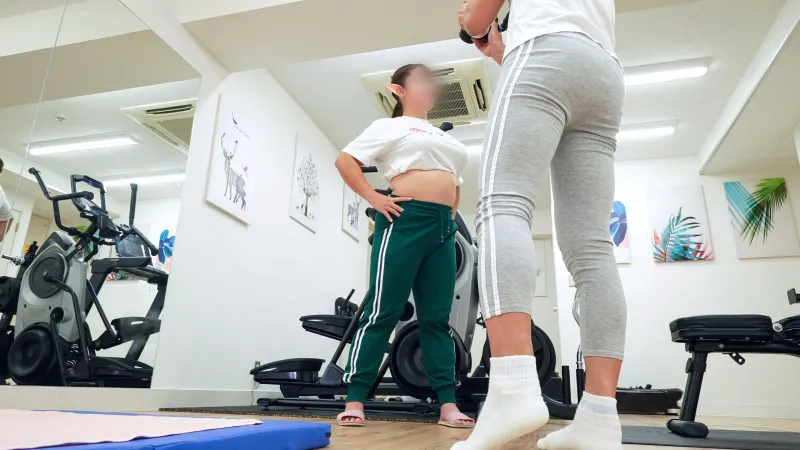 【淫乱エルフ降臨】　 ぽちゃ映えトレーニングでムチムチ女子に快感**　「感じちゃってごめんなさいッ」