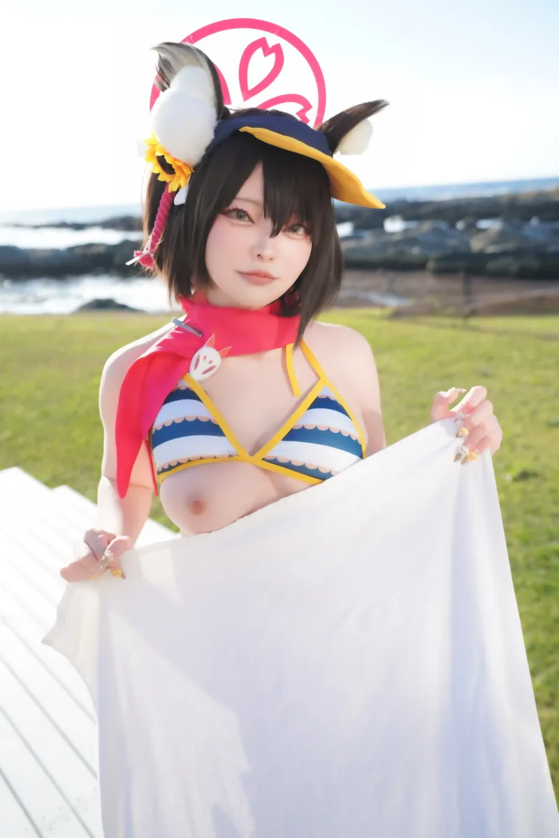 今日も修行に付き合ってくれますでしょうか…？主殿っ♡ニンニン♡イズナのコスで妊術修行♡