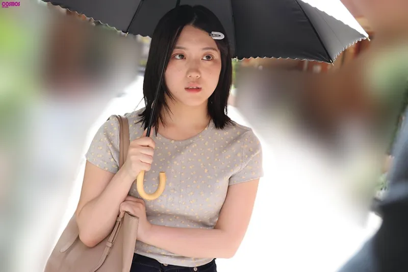 生活に困り自宅でメンズエステを始めた 近所のシングルマザーと中出しSEX すずさん(26歳)