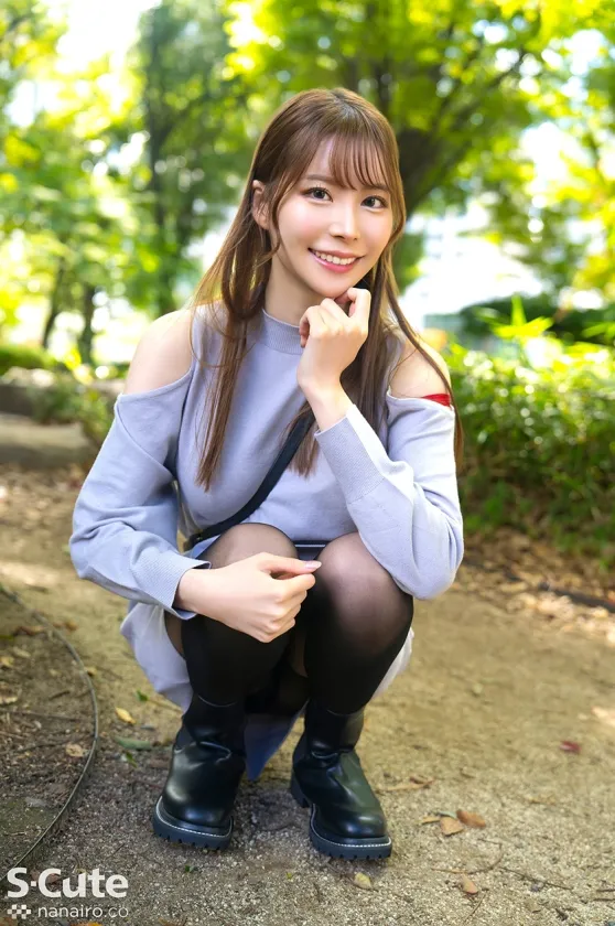 あや(25)最高の裸体でパンスト破り中出しSEX