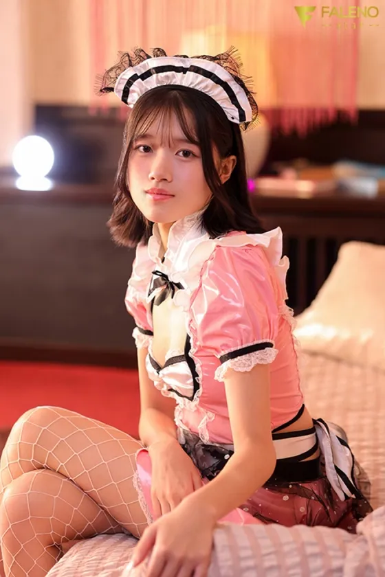 ヌキ無し店なのに挑発して裏オプで射精させてくれる小悪魔メイドリフレ 生田さな