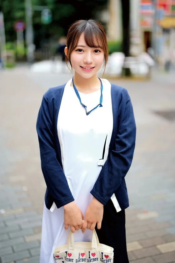 天使みたいに優しくて可愛いナースさん！「早漏に悩む童貞君の暴発改善のお手伝いしてくれませんか？」男性器慣れしているようで意外とウブな看護師さんが早漏すぎる童貞君にムラムラ膣キュンしちゃって生中出し筆おろしSPECIAL！ りおさん えまさん