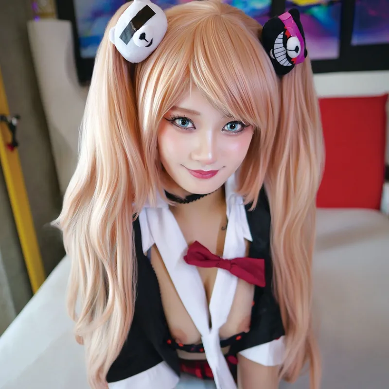 コスコスパイパイ Vol.11 スクールカースト最上位とコスプレハメハメ！シコシコシコシコ精子巡礼 天音美羽 綾波れん